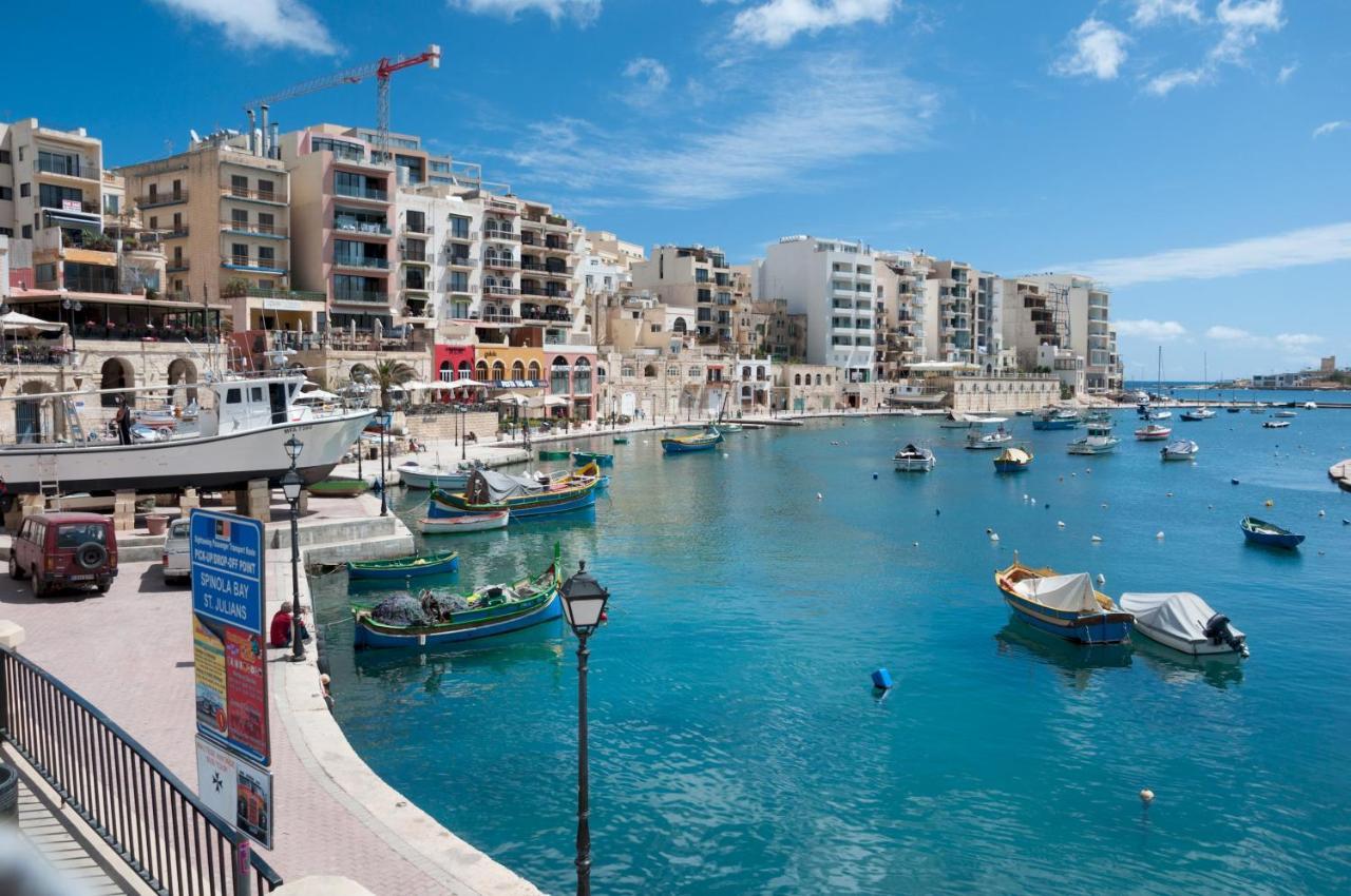 Cosy Apartment Steps To St George'S Bay San Ġiljan Exterior foto